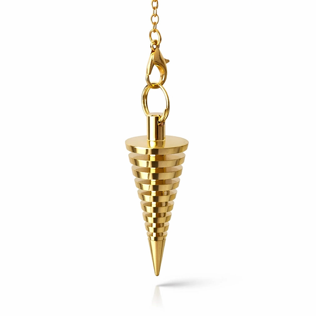 pendule cone gradin en métal doré