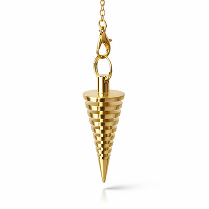pendule cone gradin en métal doré