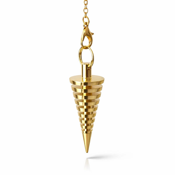 pendule cone gradin en métal doré