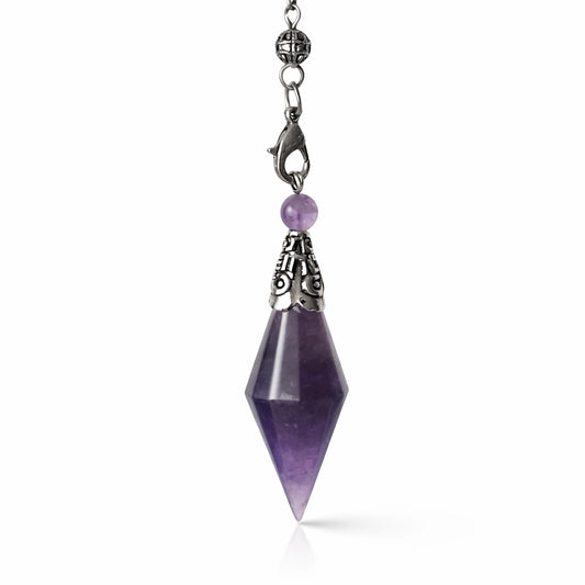 Pendule losange facetté en améthyste violette avec chaîne pour divination intuitive
