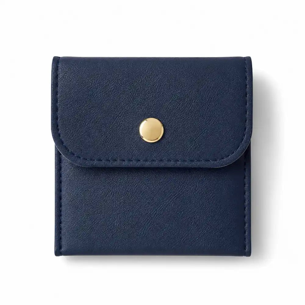 Pochette carré bouton pression en cuir PU. Bleu nuit pour pendule